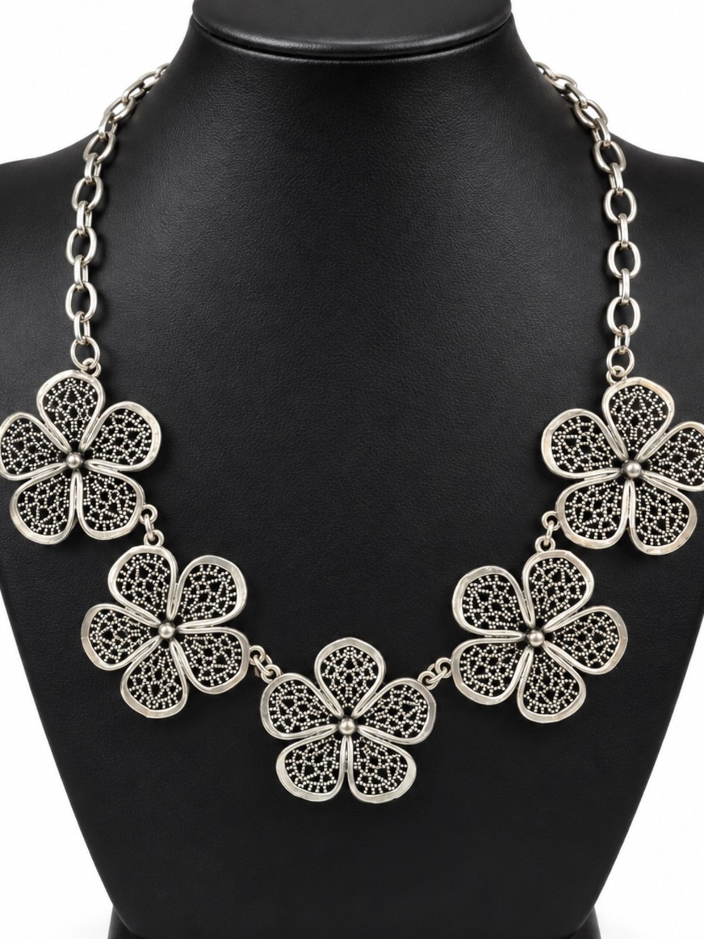 Silver Tone Filigree Flower Statement Necklace Adjustable 17.5–20” bib